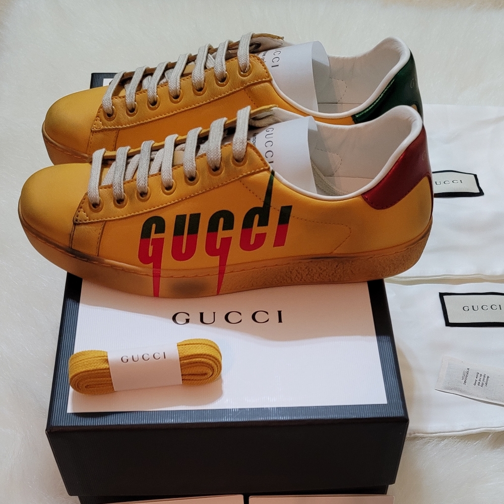 *SOLD* New Rare Gucci Ace Sneakers